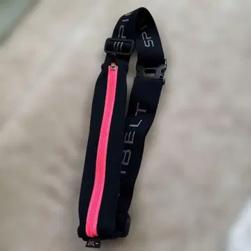 바디백 블랙/핑크 지퍼 포켓 부착