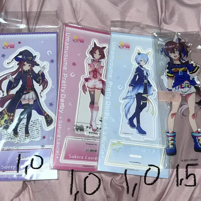 우마무스메 스윕 토쇼 사쿠라 로렐 미라클 헬리오스 승부복 아크릴 스탠드