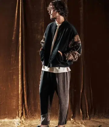 [ 새상품 ] ANGENEHM 앙게네임 Bomber Jacket 블랙 L