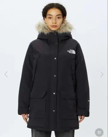 The North Face 마운틴 자켓 블랙