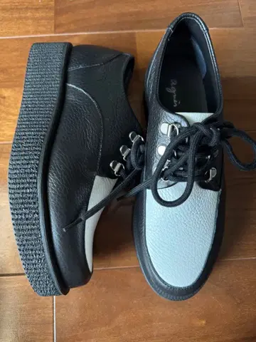 에네스베 통굽 가죽 신발 컨디션 최상