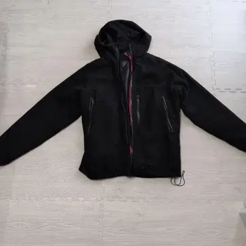 후드 부착 자켓