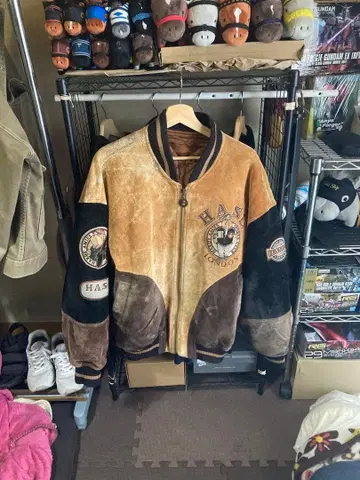 H.A.S. 스웨이드풍 바시티 자켓 브라운/블랙