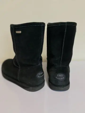 EMU 블랙 어그 부츠