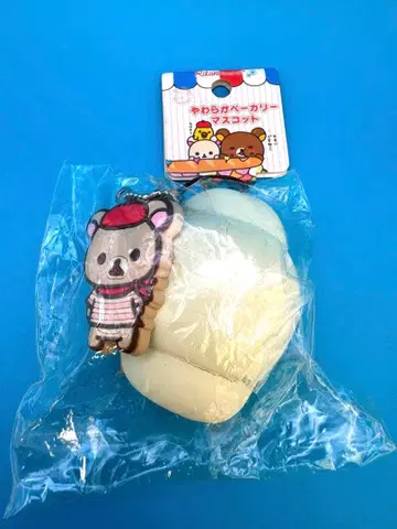 코리락쿠마 말랑 베이커리 화이트 롤빵 스퀴즈 San-x