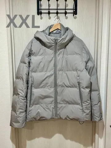 유니클로 심리스 다운 후드티 3D 컷 XXL 그레이