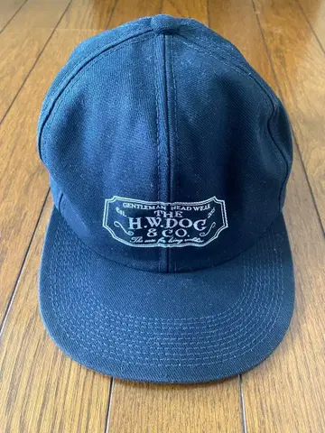 H.W.DOG & CO. 블랙 캡