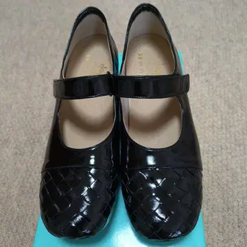 미사용 새상품 컴포트 클리닉 1989HM 스트랩 신발 24.5cm