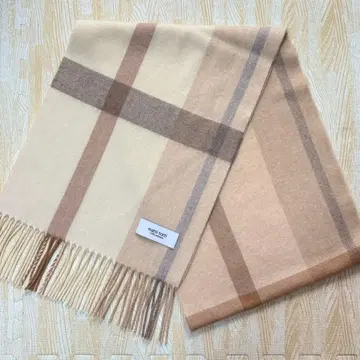 mati toti 체크 무늬 머플러 베이지 계열