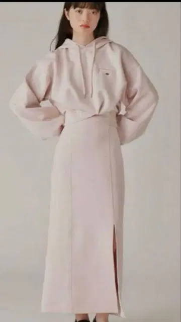 택 포함 새상품 LILY BROWN 본딩 후디 세트