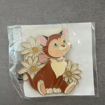 앨리스 다이나 랜야드