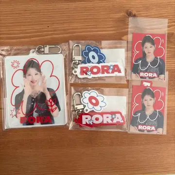 BABYMONSTER 온라인 복권 로라 세트