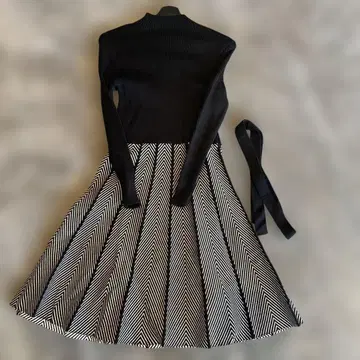 지그재그 패턴의 긴팔 니트 원피스