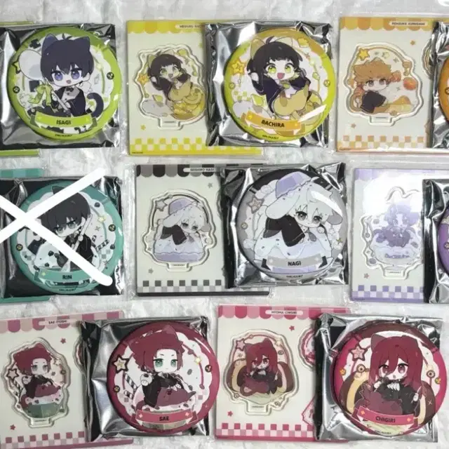 블루록 매직디저트 아크릴스탠드캔뱃지 이사기바치라쿠니가미나기레오사에치기리