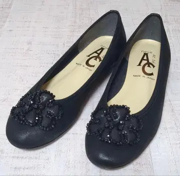 새상품급 24.5cm BeauFort 블랙 비쥬 장식 플랫슈즈 와이드핏