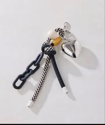 이아파피요네 하트 로프 스트랩 백참