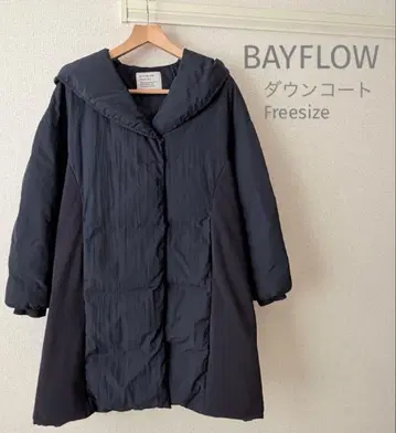 BAYFLOW 후드 부착 숄카라 롱 다운 코트 네이비