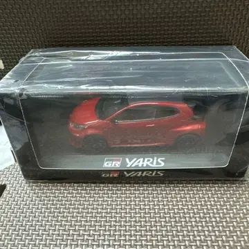 도요타 GR YARIS 컬러 샘플 레드