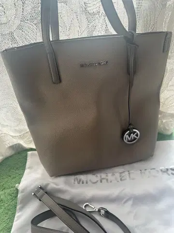 MICHAEL KORS 토트백 그레이 마이클코어스