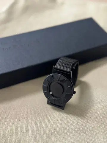 eone 손목시계 상자, 부속품 있음