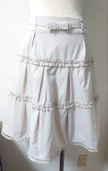 새상품급 미사용 COTOO 플레어 스커트 옅은 핑크 S~M