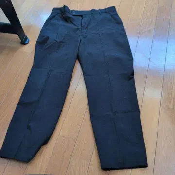 BEAUTY & YOUTH 블랙 슬랙스 M