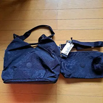 Kipling 블랙 백 파우치 포함