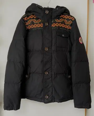 티티카카 다운 자켓