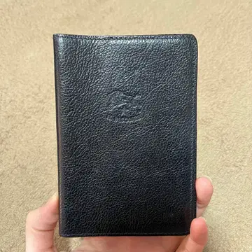 인비조네 여권 케이스