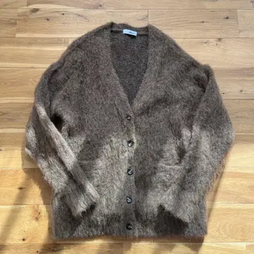 Allumer 모헤어 혼방 가디건 브라운