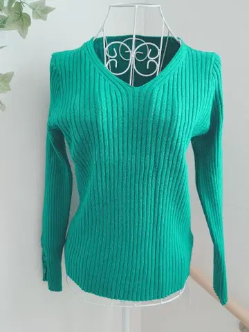 여성용 그린 V넥 스웨터 프리 사이즈 새상품 택 포함 크리스마스