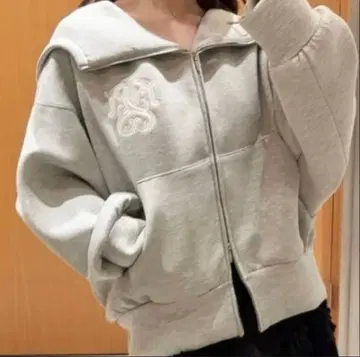 snidel 볼륨 후드티