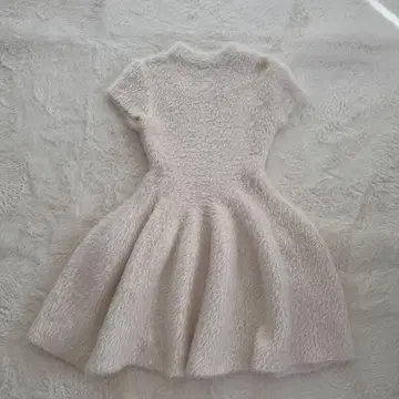 eimy istoire 페더얀 플레어 니트 미니 원피스