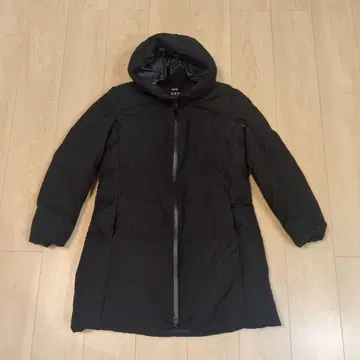 UNIQLO 유니클로 심리스 다운 숏코트 XL 블랙 블랙