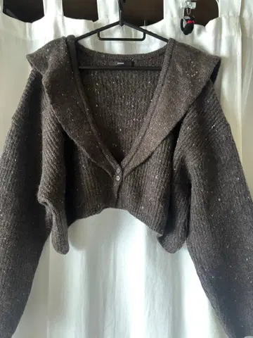 세일러 카라 브라운 니트 가디건