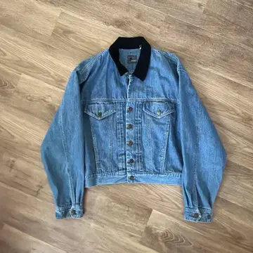 라이트 블루 크롭 데님 자켓