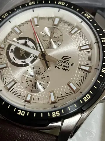 Casio Edifice 크로노그래프 EF-336L-7AV 가죽 밴드