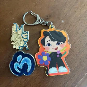 Mrs. GREEN APPLE 아크릴 키링 세트