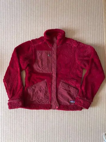 새상품급 Patagonia 플리스 자켓 레드