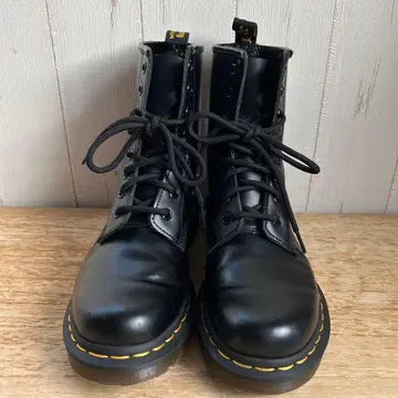 [ 새상품급 ] Dr.Martens 8홀 1460