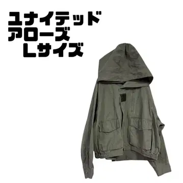 새상품급 유나이티드 애로우즈 후드 부착 숏 모즈 자켓 카키