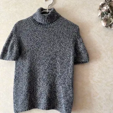 캐시미어 100 니트 스웨터 네이비 서리내림 반팔