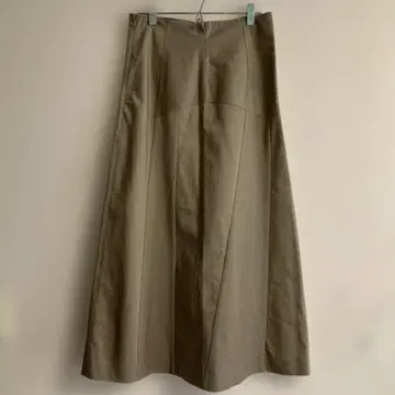 MILKFED. 플레어 스커트 베이지 치노 스커트