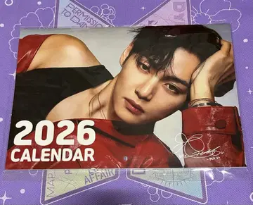 BTS 뷔 V 2026년 최신 버전 벽걸이 달력 3