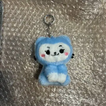 ITZY TWINZY 류진 RyuJJi 앉아 키링