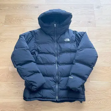 THE NORTH FACE 블랙 다운 자켓