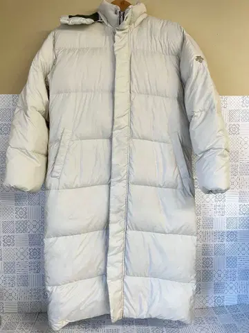 DESCENTE 화이트 롱 다운 자켓
