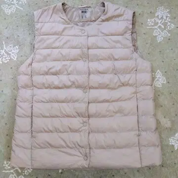 유니클로 퍼프 테크 컴팩트 베스트 M