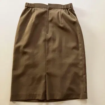 브라운 타이트 스커트 밴딩 슬릿