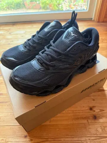 MIZUNO WAVE PROPHECY LS 27.0 블랙